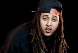 beeg视频,热门内容背后的故事与影响